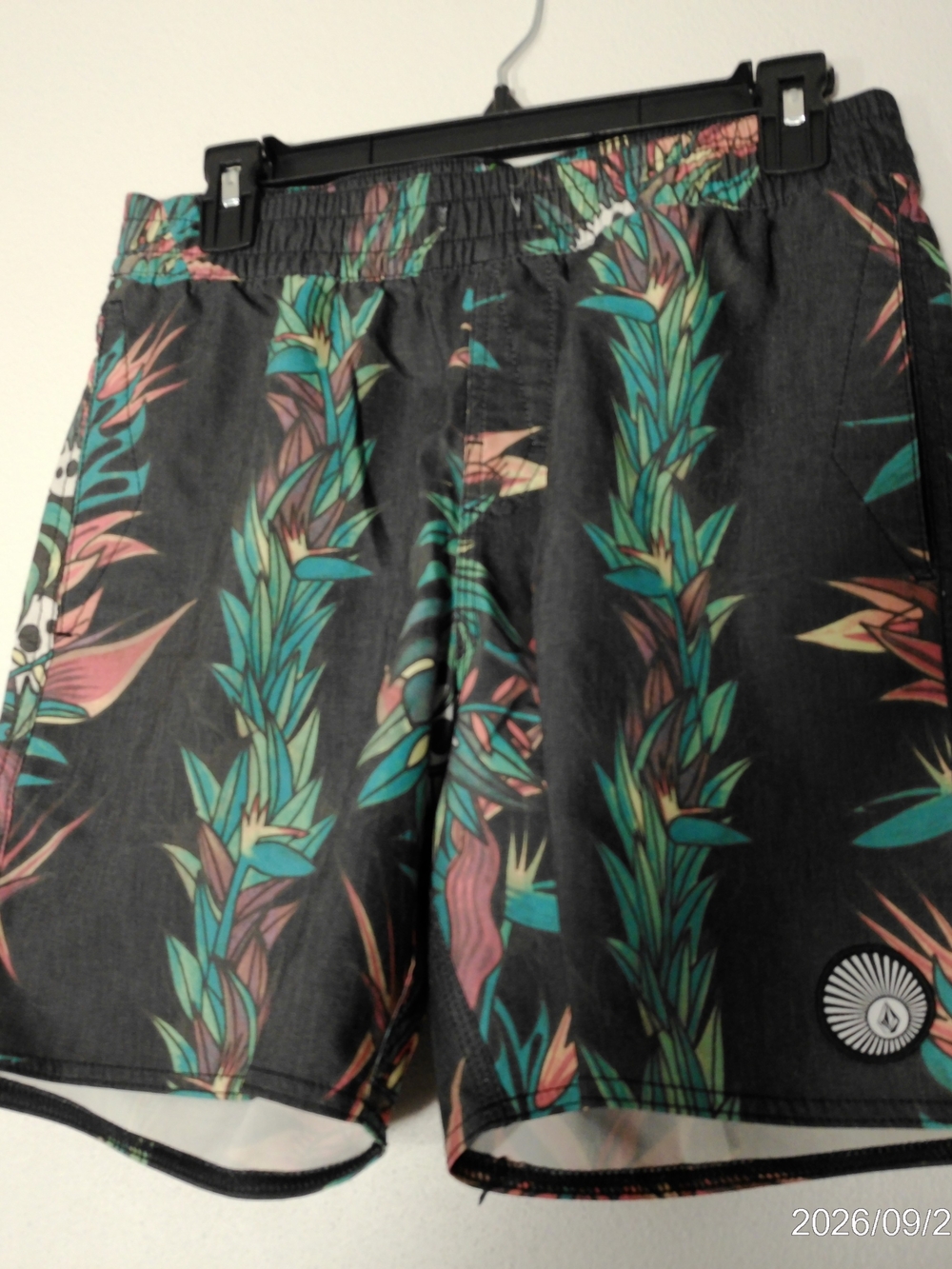 Volcom Black Tropical Leaf Print Athletic Shorts